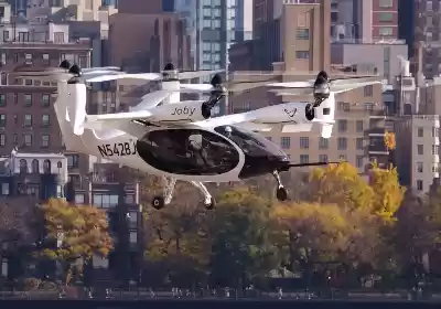 ﻿New York intends to have the first industrial electric air taxis through 2025