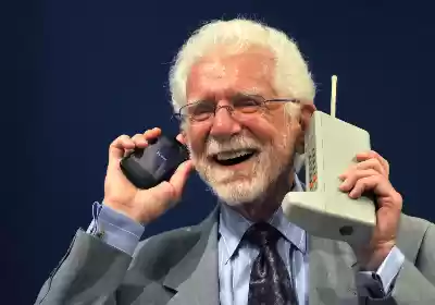 ﻿The Motorola DynaTAC become the primary commercial mobile cellphone released in 1983. What was its rate?