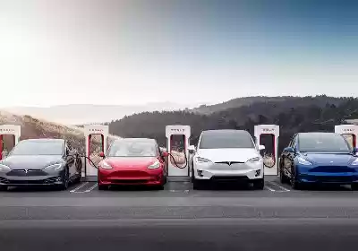 ﻿GM and Ford EVs can use Tesla Superchargers beginning subsequent yr, more to observe