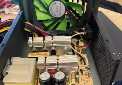 ﻿The hidden risks of good deal PSUs: a case full of iron filings - Aluminum PC Case - Watch the hidden hazards of bargain psu